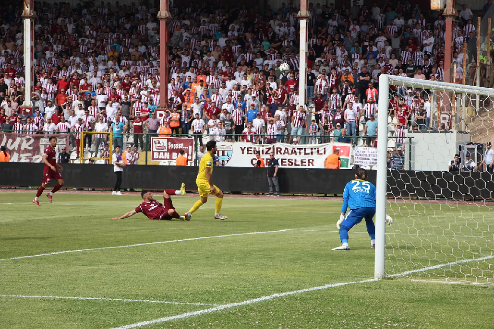 Bandırmaspor finale yükseldi