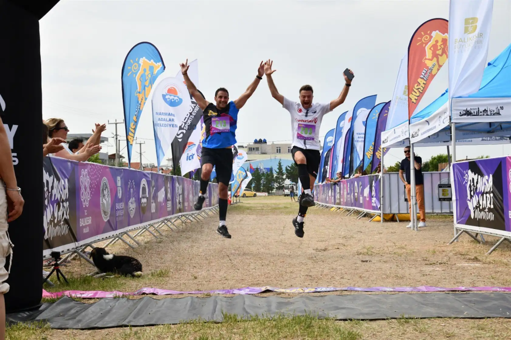 Avşa'da temiz bir Marmara için koştular