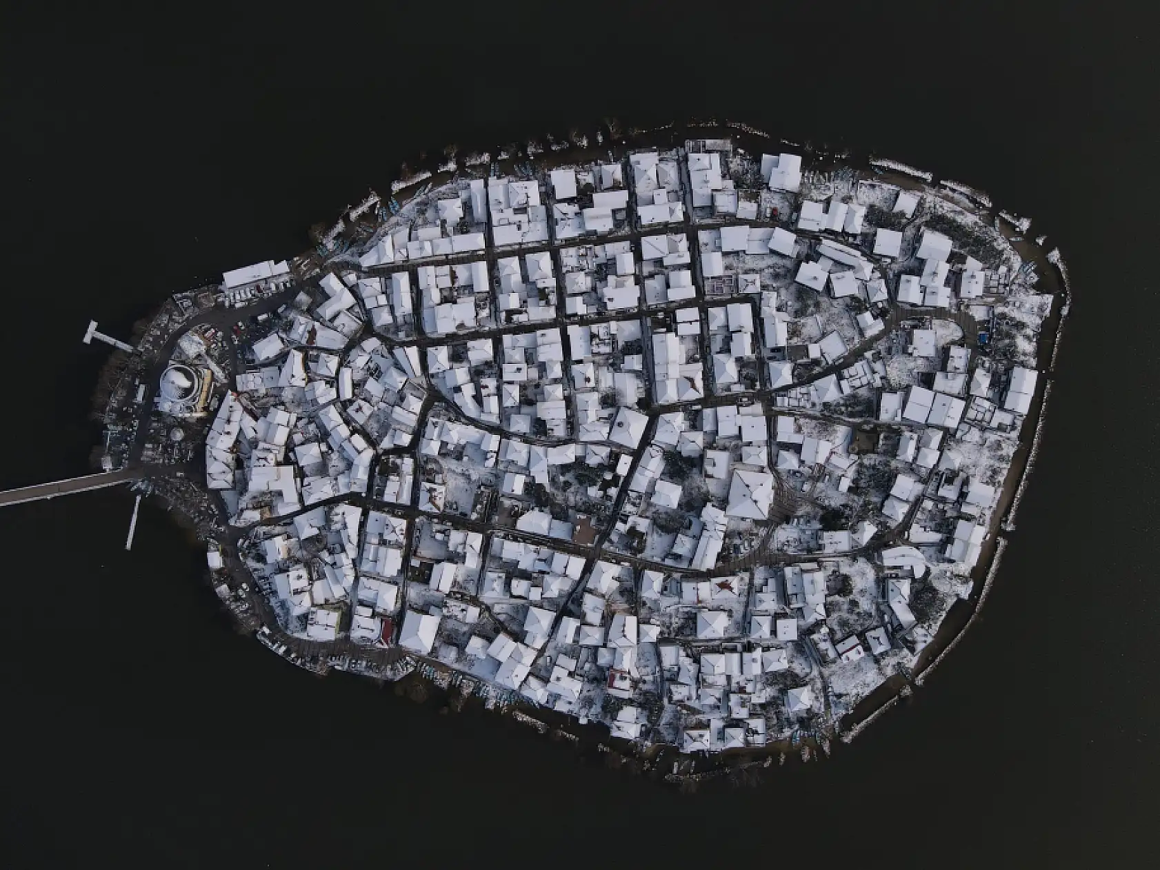 Beyazlara bürünen Gölyazı ve Cumalıkızık havadan böyle görüntülendi