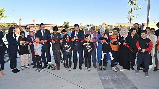 Balıkesir'de kaykay ve paten sevenler çok şanslı