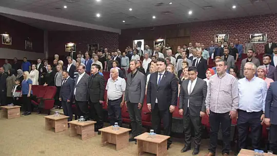 MHP'den Havran'da aydınlatma toplantısı