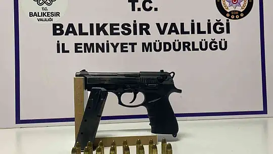 Polis 17 aranan şahsı gözaltına aldı