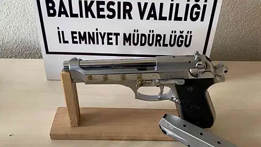 Polis 17 aranan şahsı gözaltına aldı