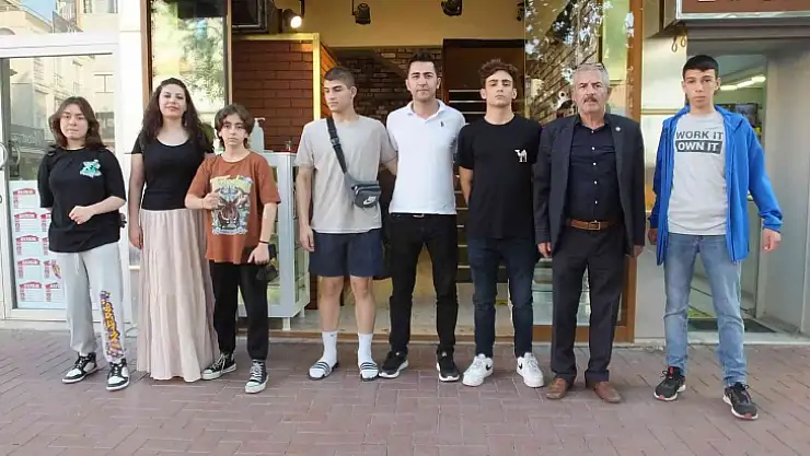 Burhaniye'nin gururu oldular